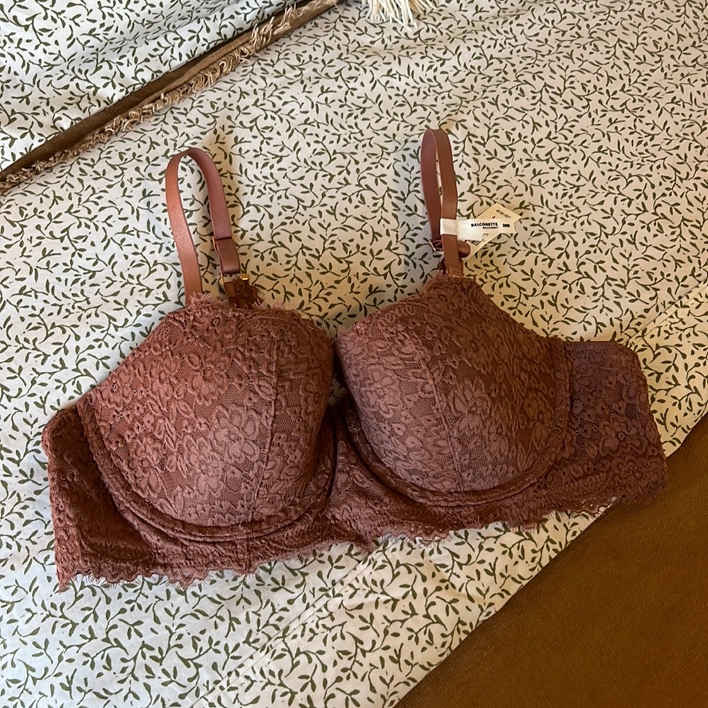 NWT Aerie Balconette Bra- 38B